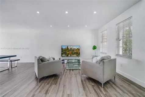 15422 SW 41st Terrace Miami FL 33185