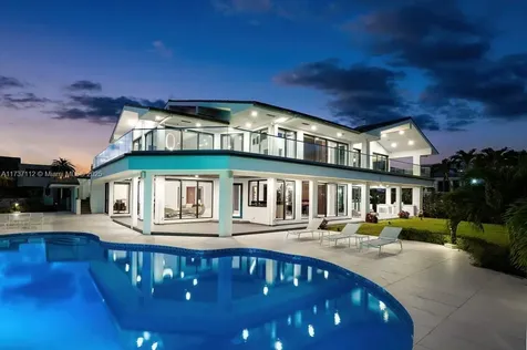 607 Palm Drive Hallandale Beach FL 33009