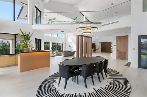 607 Palm Drive Hallandale Beach FL 33009
