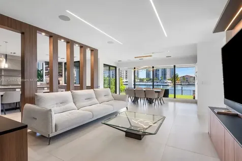 607 Palm Drive Hallandale Beach FL 33009
