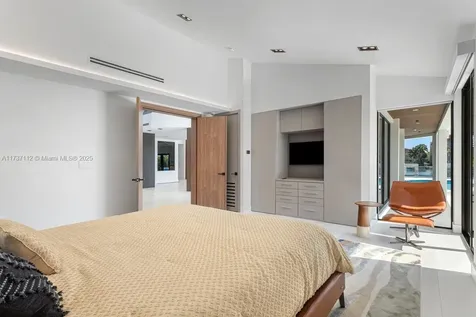 607 Palm Drive Hallandale Beach FL 33009