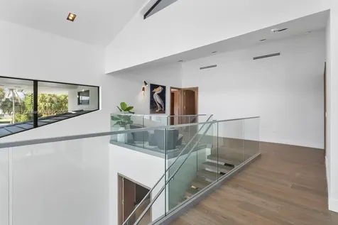 607 Palm Drive Hallandale Beach FL 33009