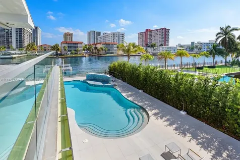 607 Palm Drive Hallandale Beach FL 33009