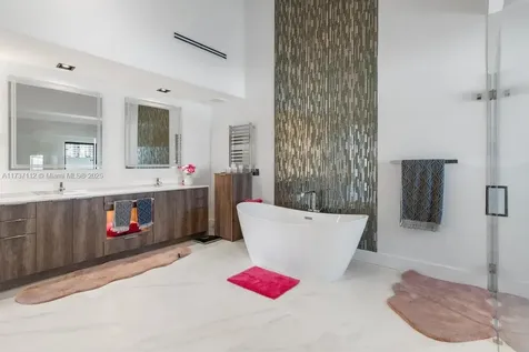 607 Palm Drive Hallandale Beach FL 33009