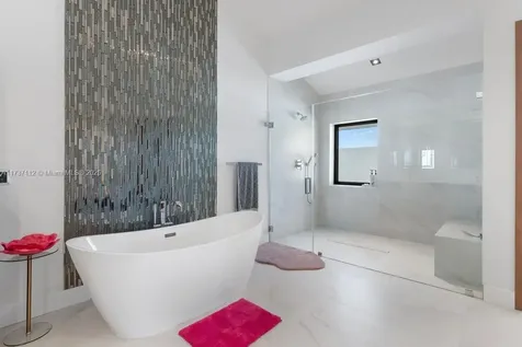 607 Palm Drive Hallandale Beach FL 33009