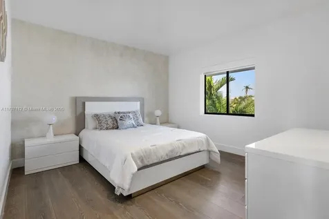 607 Palm Drive Hallandale Beach FL 33009