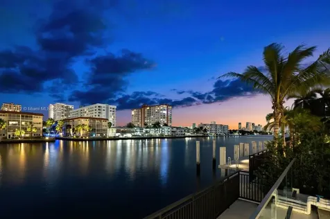 607 Palm Drive Hallandale Beach FL 33009