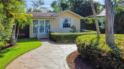 4456 SW 10th Street Miami FL 33134
