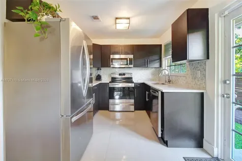 4456 SW 10th Street Miami FL 33134