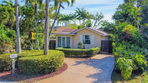 4456 SW 10th Street Miami FL 33134