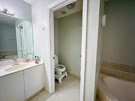 1620 NE 36th Avenue Homestead FL 33033