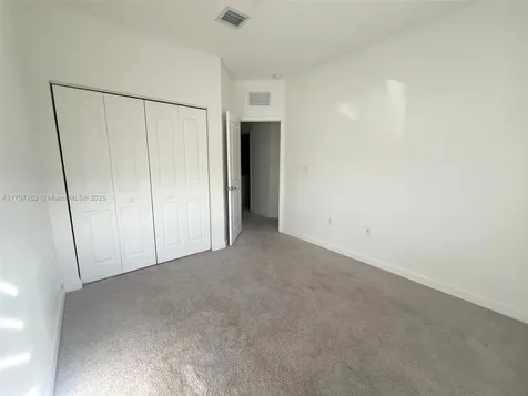 2669 SE 10th Street Homestead FL 33035