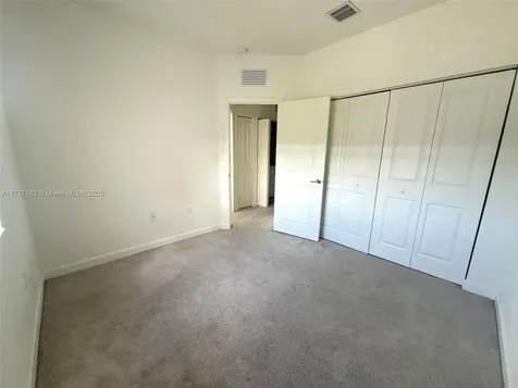 2669 SE 10th Street Homestead FL 33035