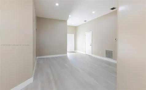 21507 SW 90th Court Cutler Bay FL 33189