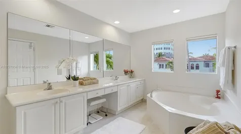 20910 NE 30th Place Aventura FL 33180
