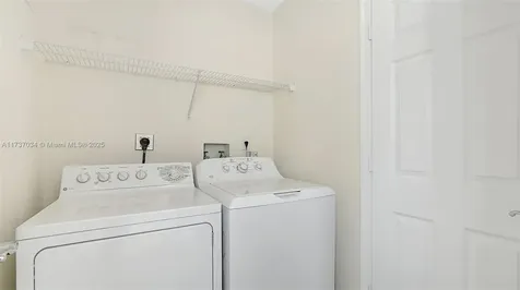 20910 NE 30th Place Aventura FL 33180