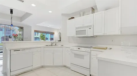 20910 NE 30th Place Aventura FL 33180