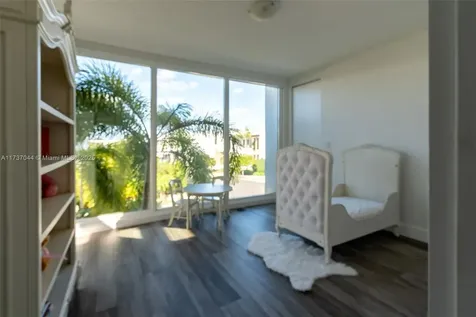 10220 NW 74th Terrace Doral FL 33178