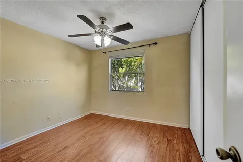 10801 NW 12th Place Plantation FL 33322
