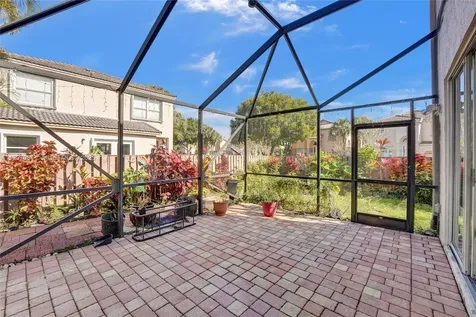 10801 NW 12th Place Plantation FL 33322