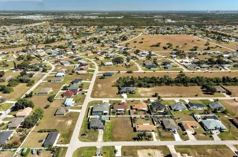 2013 NE 18th Avenue Cape Coral FL 33909