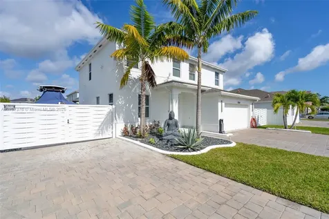 13331 SW 272nd Lane Homestead FL 33032