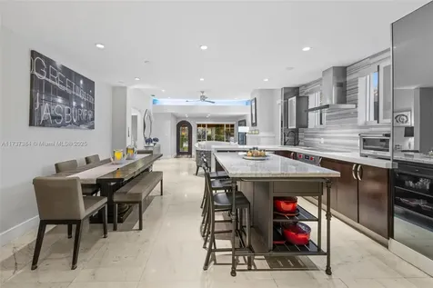 3175 Sheridan Avenue Miami Beach FL 33140