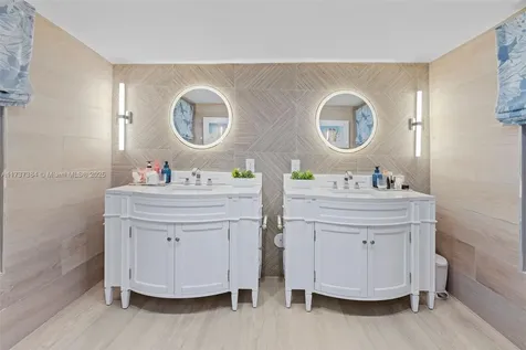 3175 Sheridan Avenue Miami Beach FL 33140