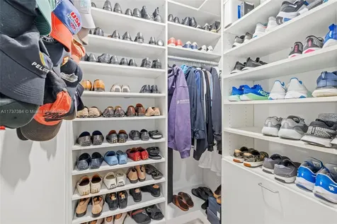 3175 Sheridan Avenue Miami Beach FL 33140