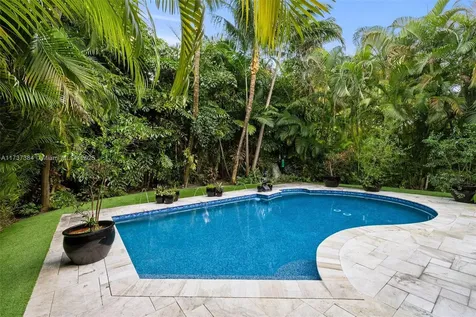 3175 Sheridan Avenue Miami Beach FL 33140