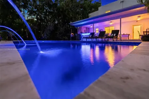 3175 Sheridan Avenue Miami Beach FL 33140