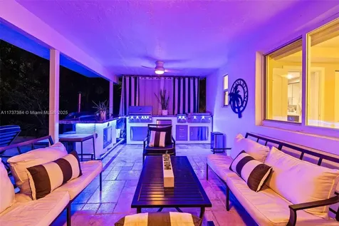 3175 Sheridan Avenue Miami Beach FL 33140