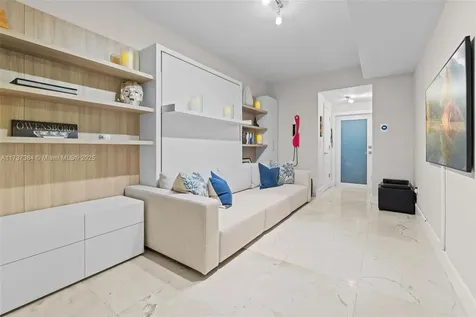 3175 Sheridan Avenue Miami Beach FL 33140
