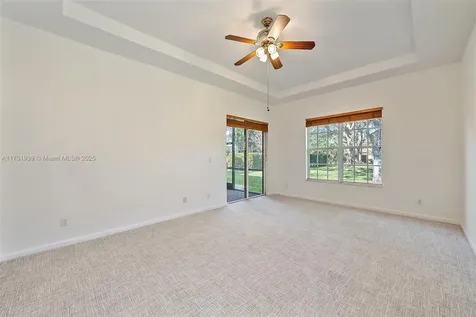137 Via Santa Cruz Jupiter FL 33458