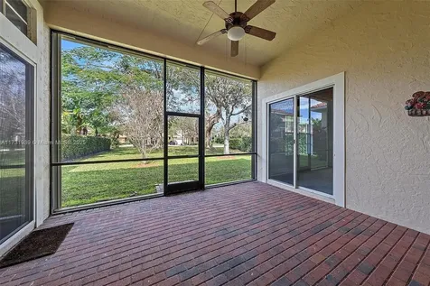 137 Via Santa Cruz Jupiter FL 33458