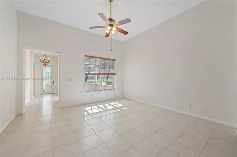 137 Via Santa Cruz Jupiter FL 33458