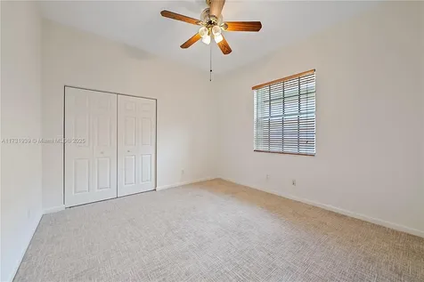 137 Via Santa Cruz Jupiter FL 33458