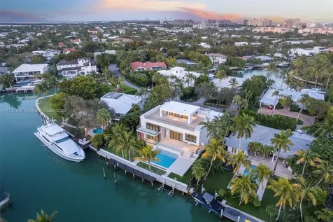 960 Mariner Drive Key Biscayne FL 33149