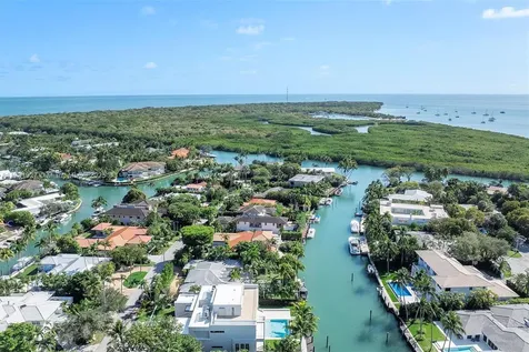 960 Mariner Drive Key Biscayne FL 33149