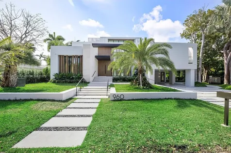 960 Mariner Drive Key Biscayne FL 33149