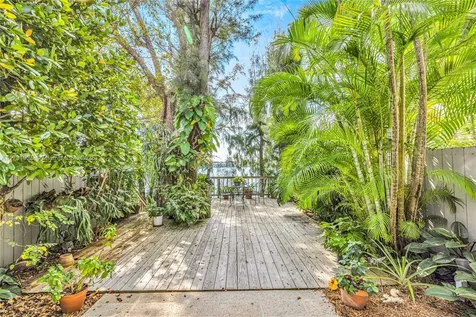 7106 SW 48th Lane Miami FL 33155