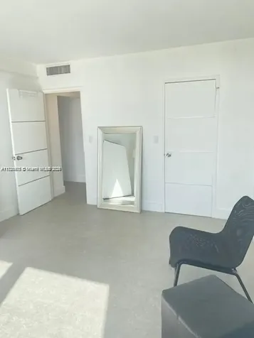 2899 Collins Avenue Miami Beach FL 33140
