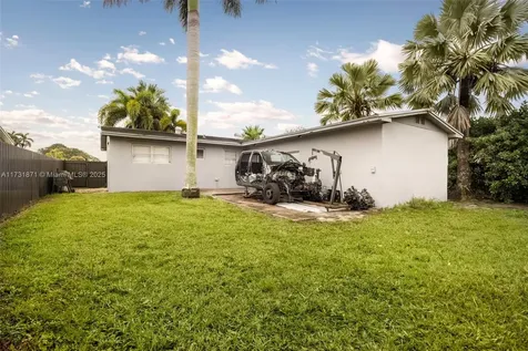 17275 SW 302nd Street Homestead FL 33030