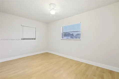 3851 NW 172nd Terrace Miami Gardens FL 33055