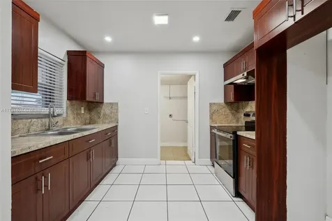 3851 NW 172nd Terrace Miami Gardens FL 33055