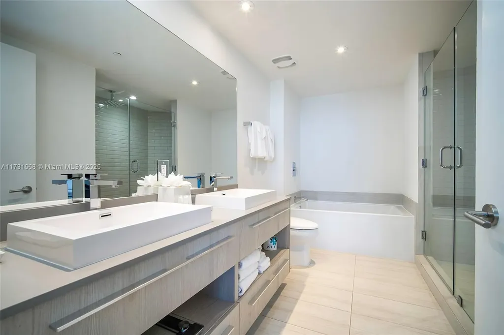 4010 S Ocean Drive Hollywood FL 33019