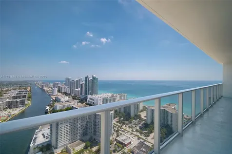 4010 S Ocean Drive Hollywood FL 33019