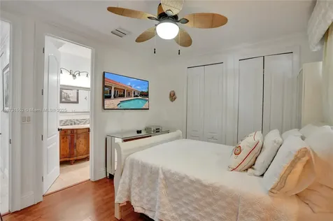 15210 SW 74th Court Palmetto Bay FL 33157
