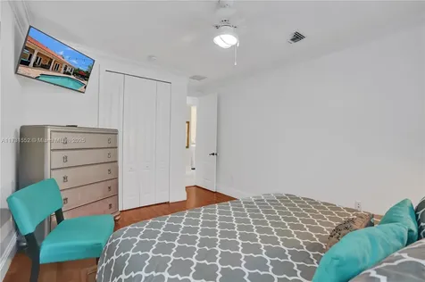 15210 SW 74th Court Palmetto Bay FL 33157
