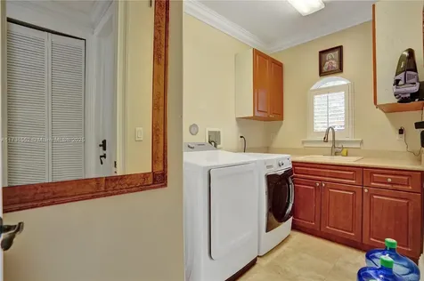 15210 SW 74th Court Palmetto Bay FL 33157